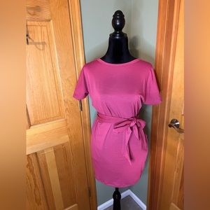 LulaRoe Short Sleeved Shirt w/pockets and wrap